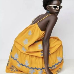 ZARA NWT embroidered dress - LIMITED EDITION XS